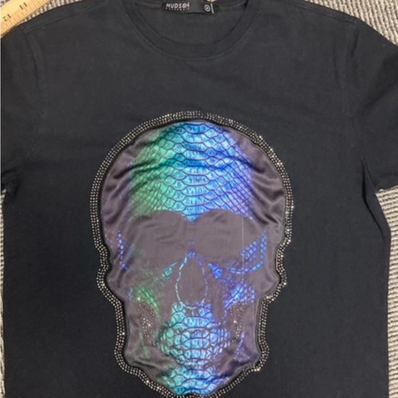 Hudson Jeans Black Tee with Blue Skull Graphic - Picture 3 of 5